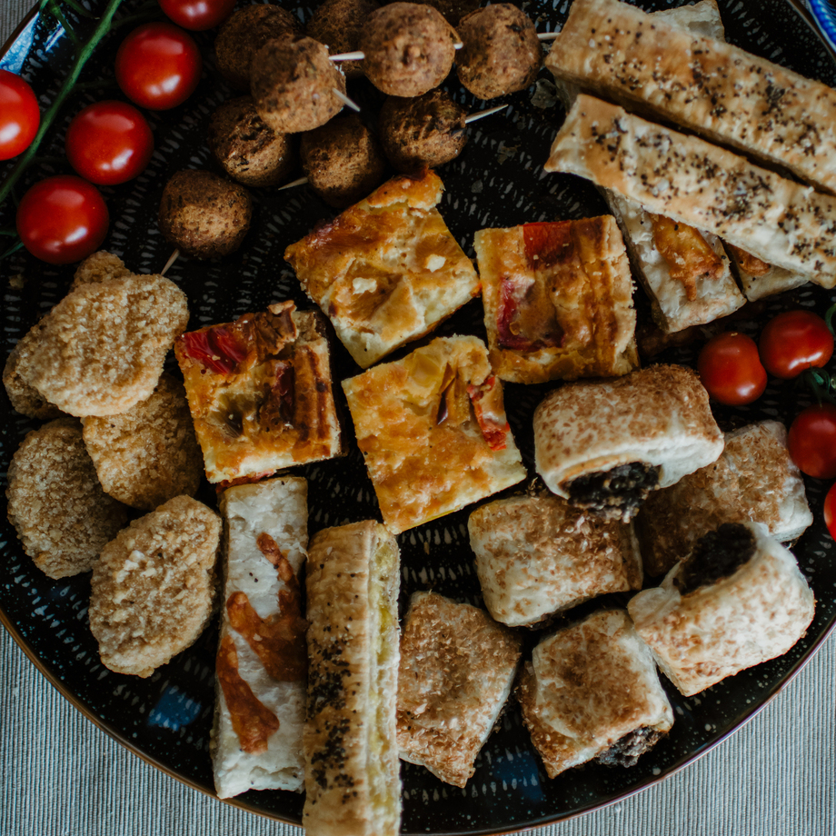 Simmons Bakers Buffets